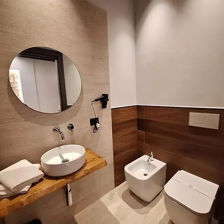 Dark & Light & Luxury