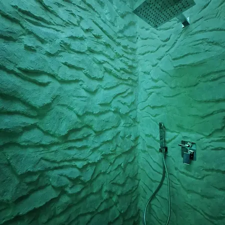 Dark & Light & Luxury