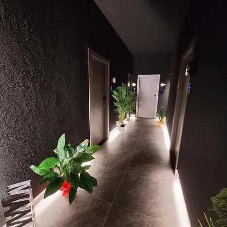 Dark & Light & Luxury Casa de hóspedes *